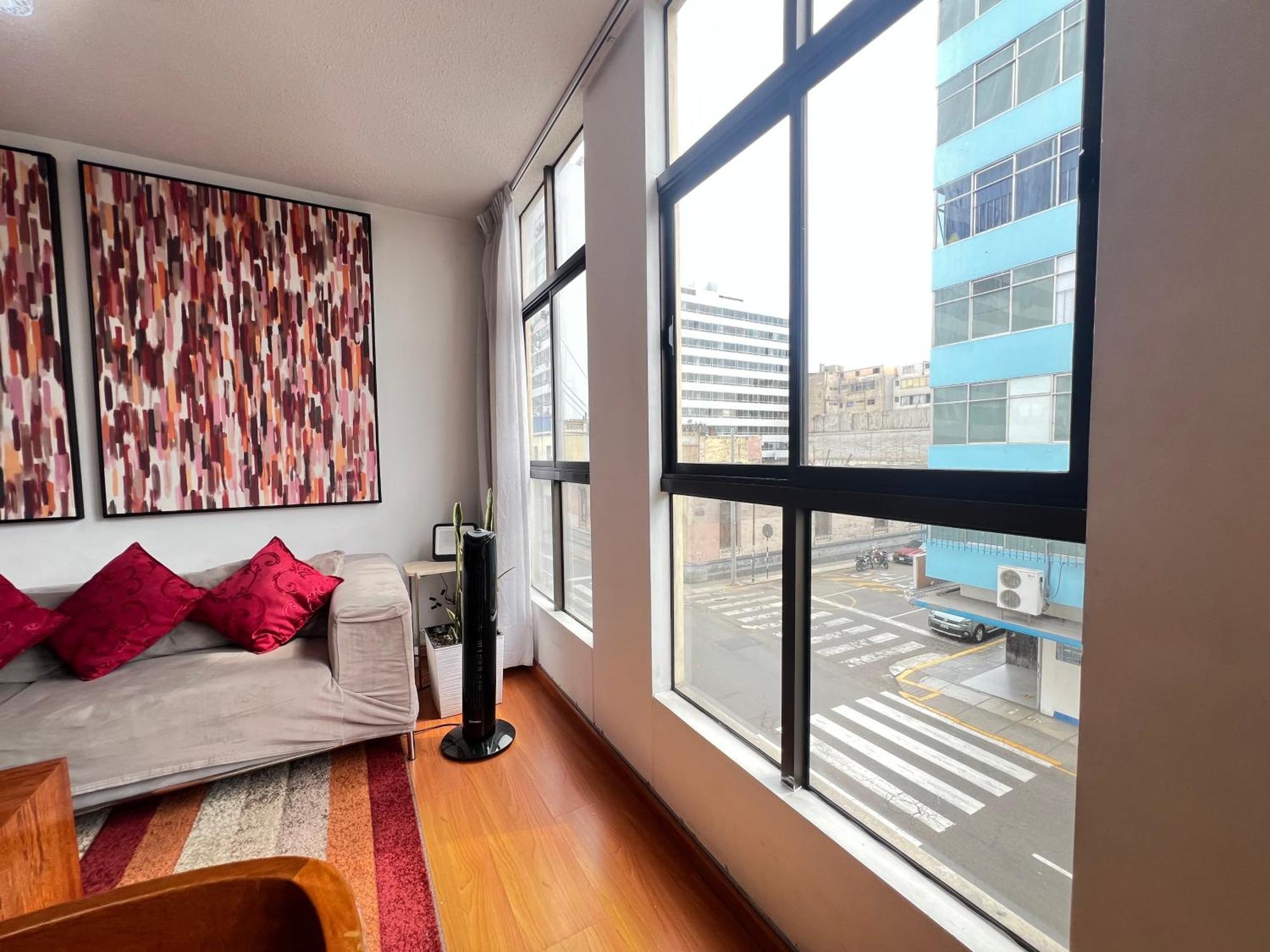 Downtown Lima Apt With May Promo Book & Save Big Extérieur photo