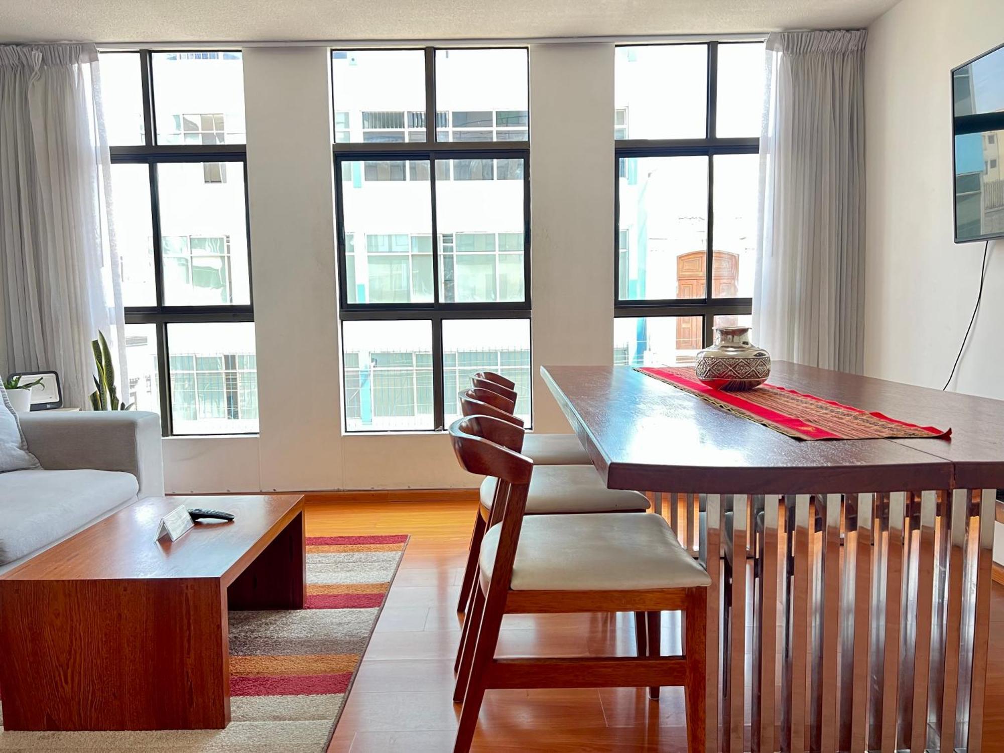 Downtown Lima Apt With May Promo Book & Save Big Extérieur photo